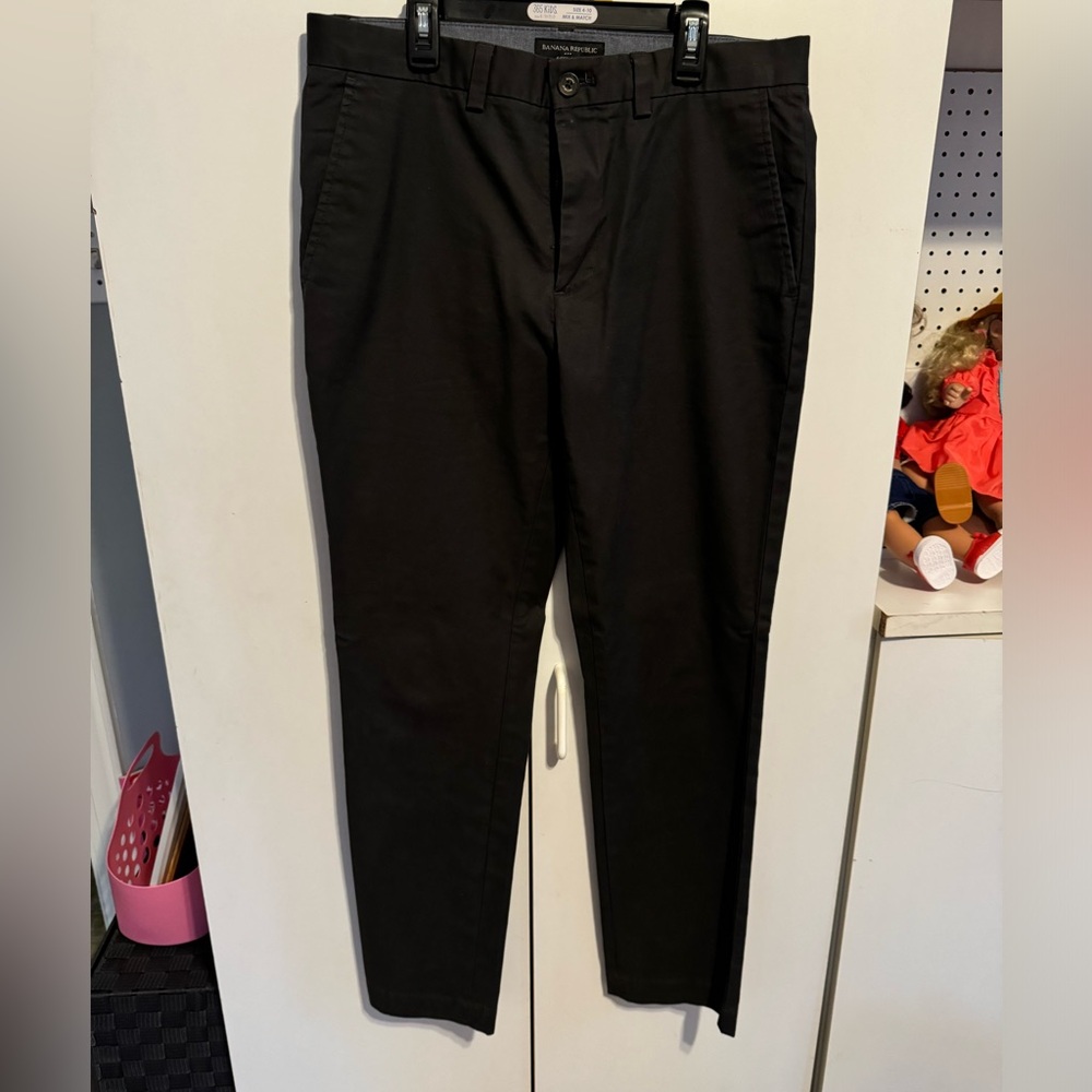Dark Gray Banana Repulic Aiden Chinos 31x32